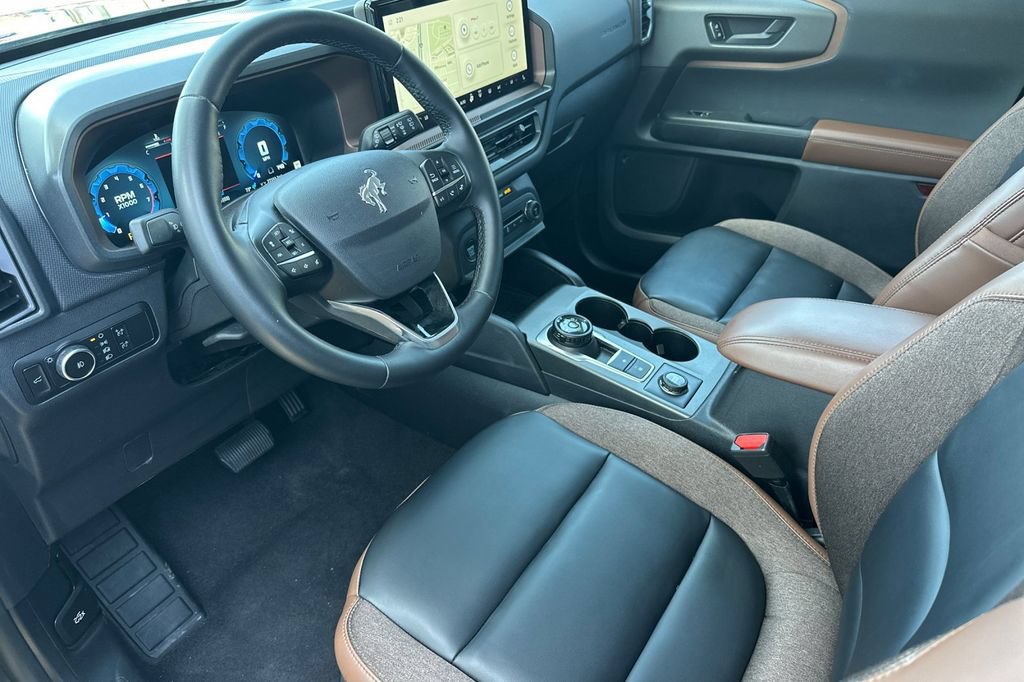 Certified 2025 Ford Bronco Sport Outer Banks w/ Outer Banks Tech Package+ AWD/4WD image 10