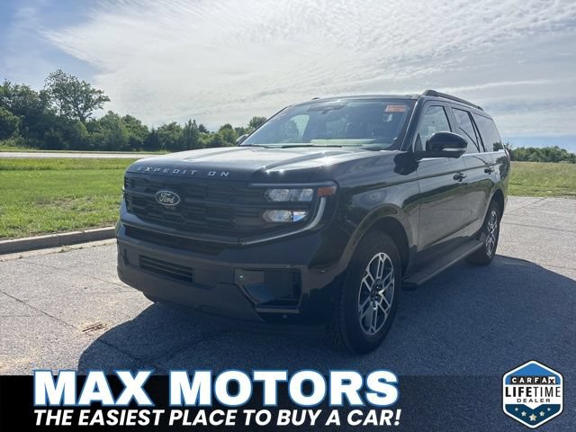 Certified 2025 Ford Expedition Active AWD/4WD image 10