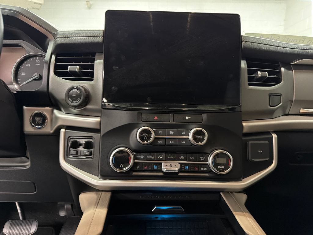 Certified 2023 Ford Expedition XLT RWD image 22