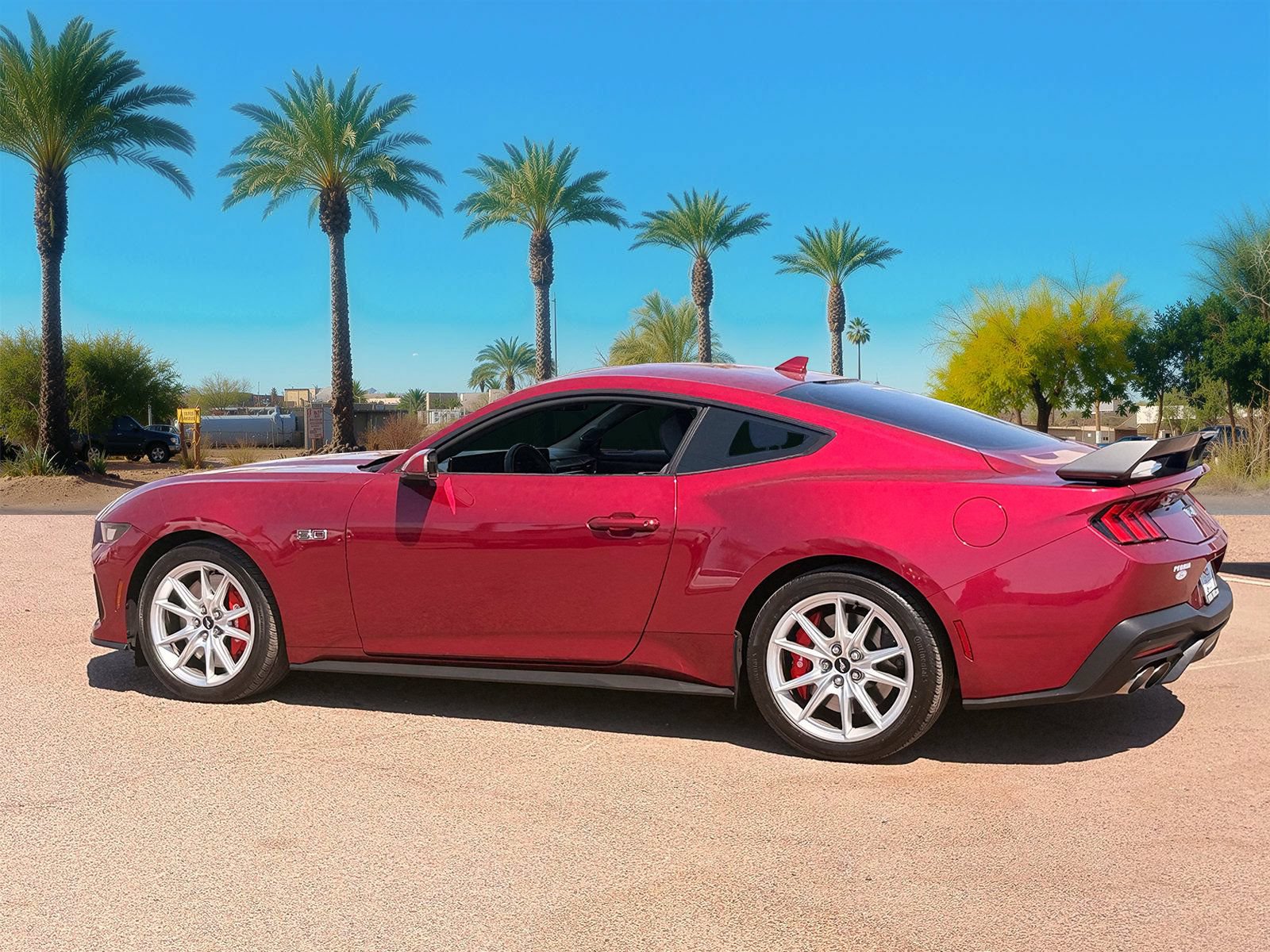 Certified 2025 Ford Mustang GT Premium RWD image 3
