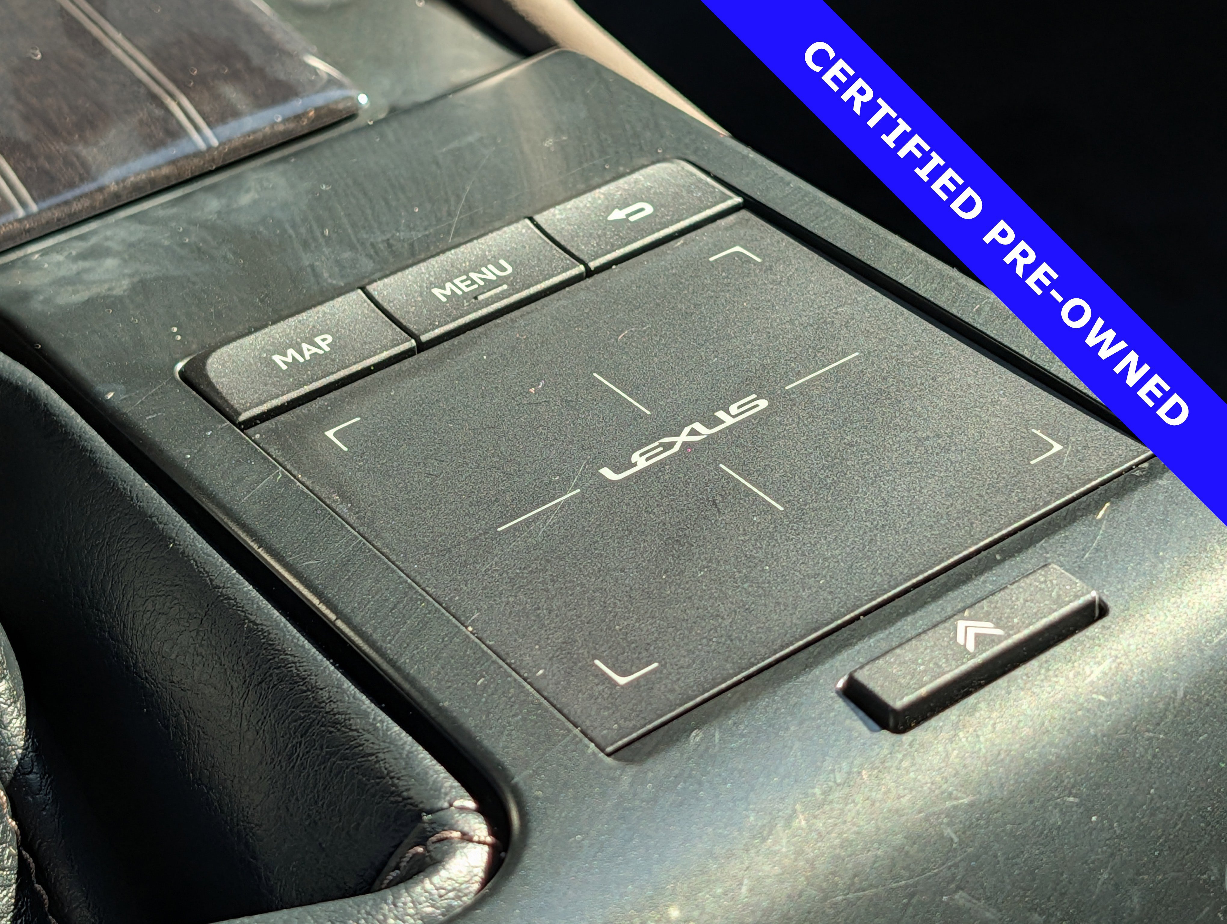 Used 2023 Lexus GX 460 Premium w/ Premium Package AWD/4WD image 32