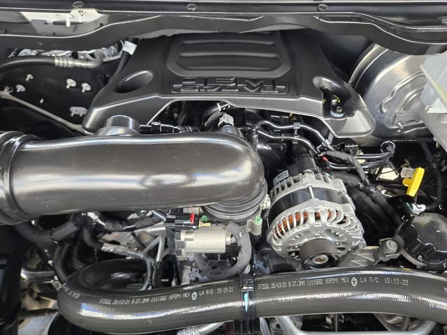 Used 2021 RAM 1500 Laramie AWD/4WD image 30