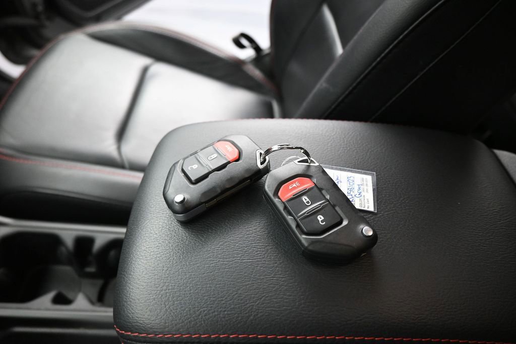 Used 2019 Jeep Wrangler Unlimited Rubicon AWD/4WD image 18
