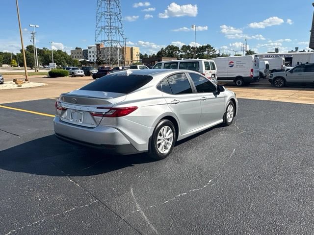 Used 2026 Toyota Camry LE w/ Convenience Package FWD image 7