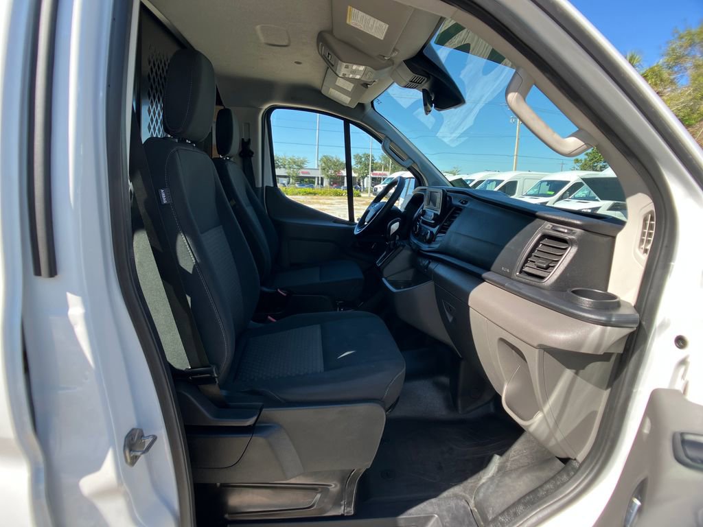 Certified 2024 Ford Transit 250 Low Roof w/ Exterior Upgrade Package image 7