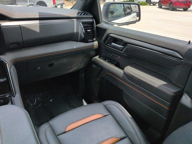 Used 2026 GMC Sierra 1500 AT4 w/ AT4 Premium Package AWD/4WD image 17