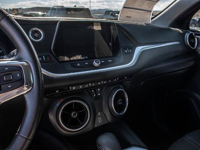 Used 2022 Chevrolet Blazer LT AWD/4WD image 13