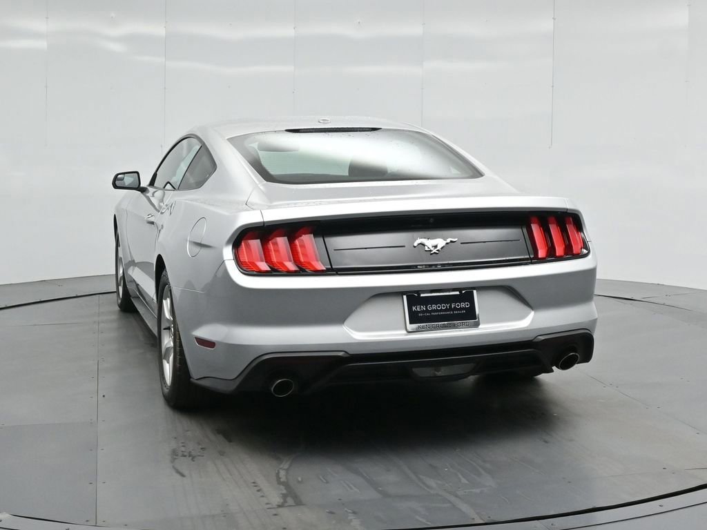 Certified 2019 Ford Mustang Coupe image 19