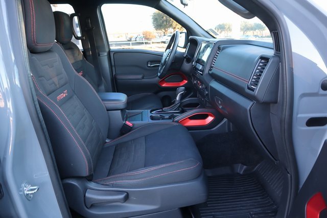 Used 2022 Nissan Frontier Pro-X image 21