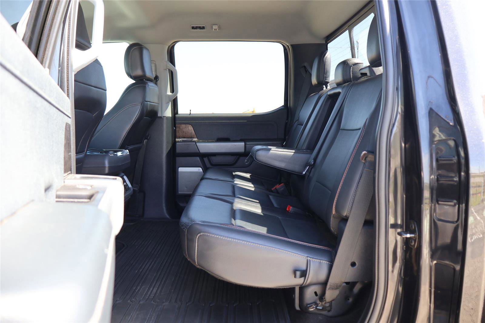 Certified 2021 Ford F150 Lariat image 30