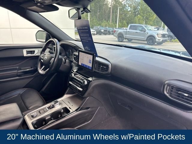 Certified 2022 Ford Explorer ST-Line w/ Class IV Trailer Tow Package image 30