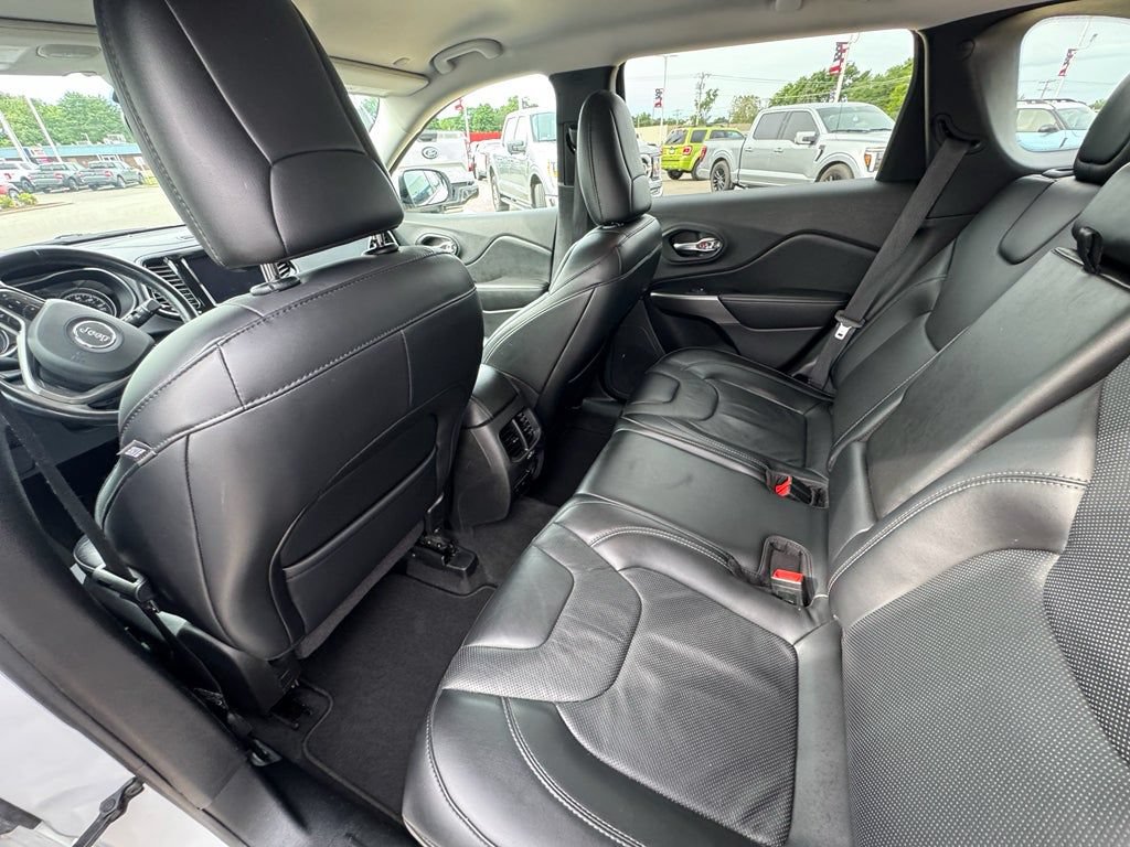 Used 2020 Jeep Cherokee Limited FWD image 21