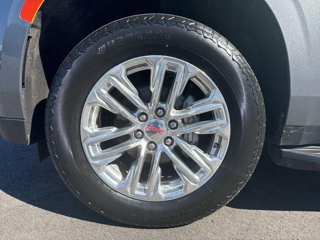 Used 2021 GMC Yukon SLT w/ SLT Premium Package image 10