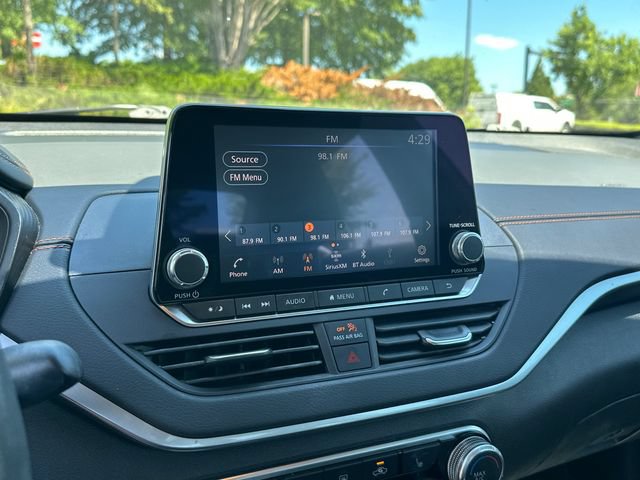 Used 2021 Nissan Altima 2.5 SR w/ SR Premium Package FWD image 29