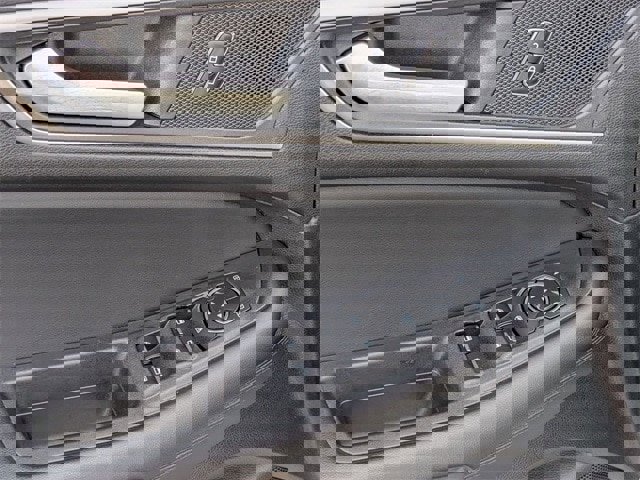 Certified 2023 Ford Edge SEL image 14