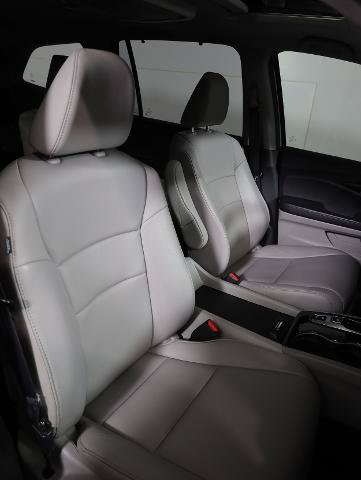 Used 2021 Honda Pilot Touring image 10
