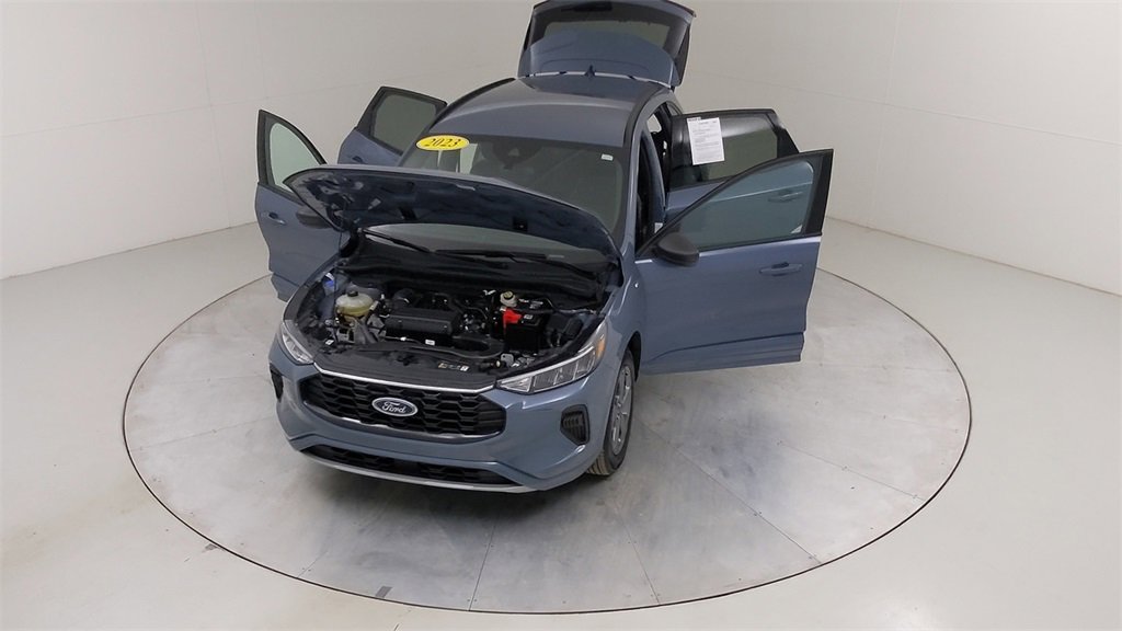 Certified 2023 Ford Escape ST-Line w/ Tech Pack #1 image 43