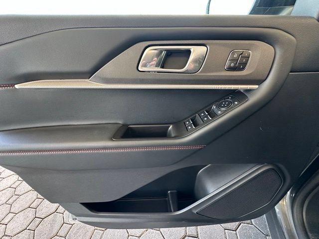 Certified 2025 Ford Explorer ST AWD/4WD image 19