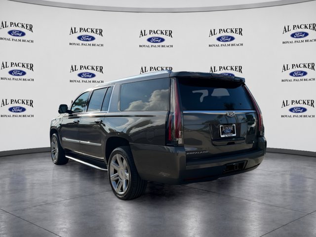 Used 2020 Cadillac Escalade ESV Luxury AWD/4WD image 11