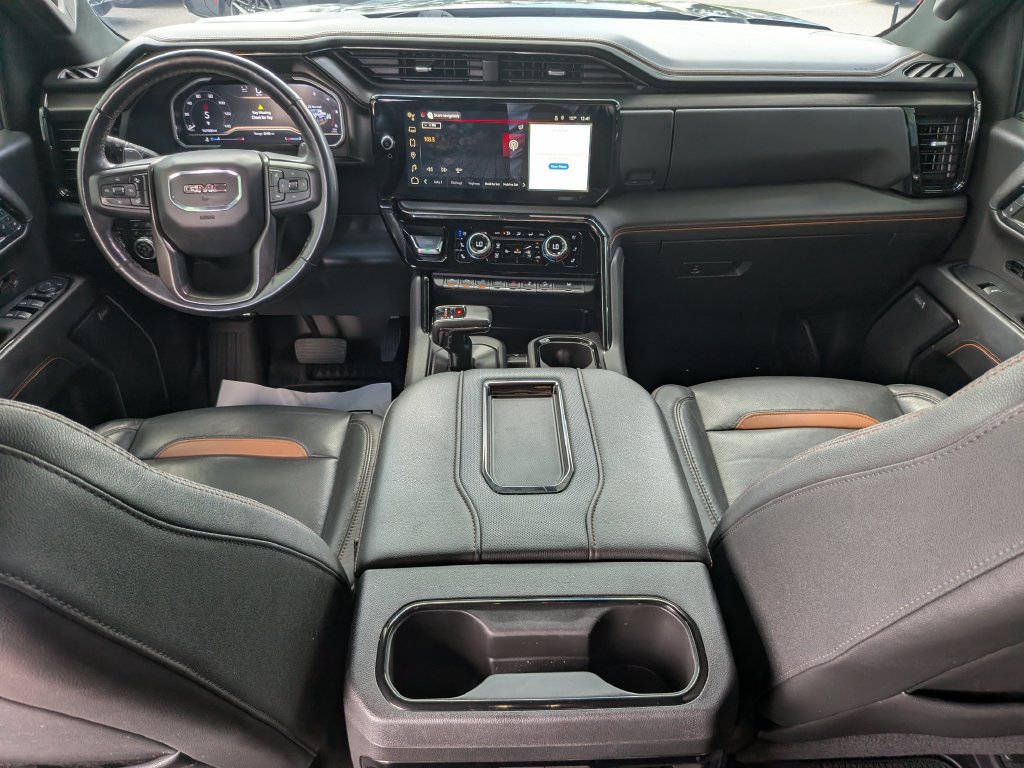 Used 2022 GMC Sierra 1500 AT4 w/ AT4 Premium Package AWD/4WD image 16