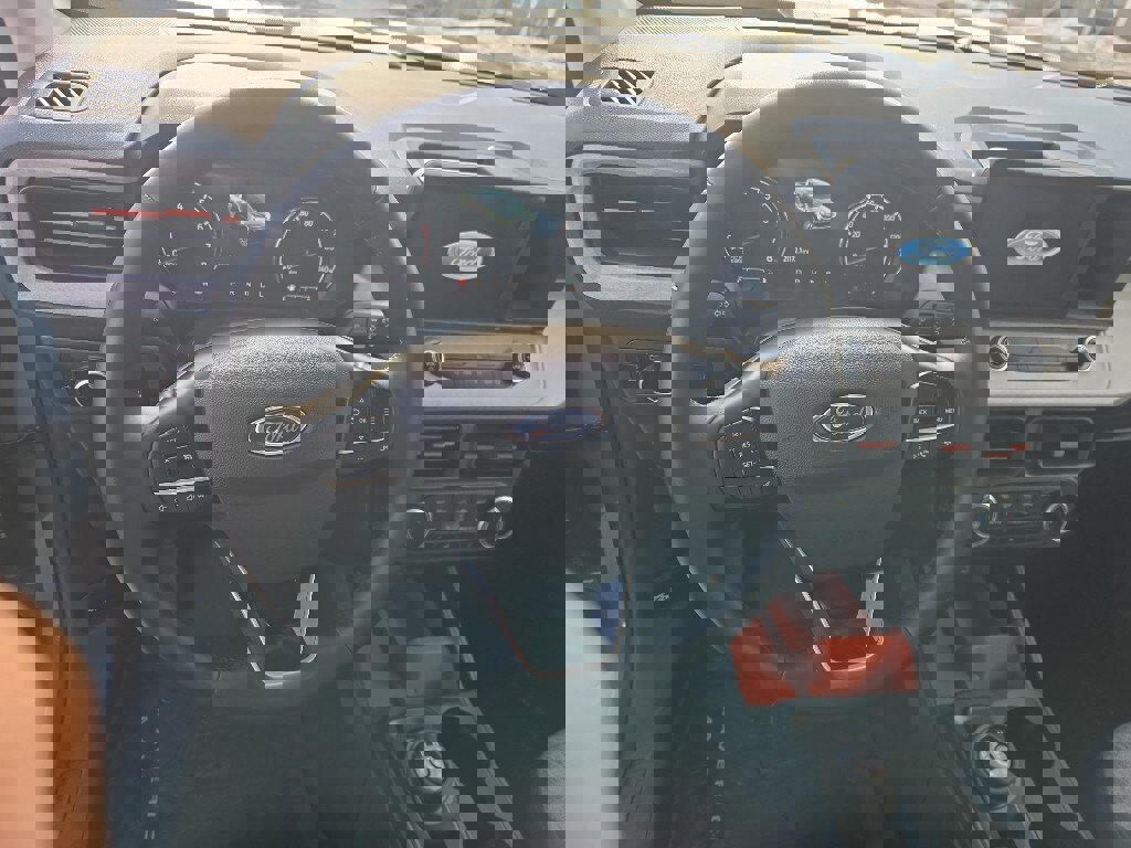 Certified 2023 Ford Maverick XLT w/ Equipment Group 300A Standard image 20