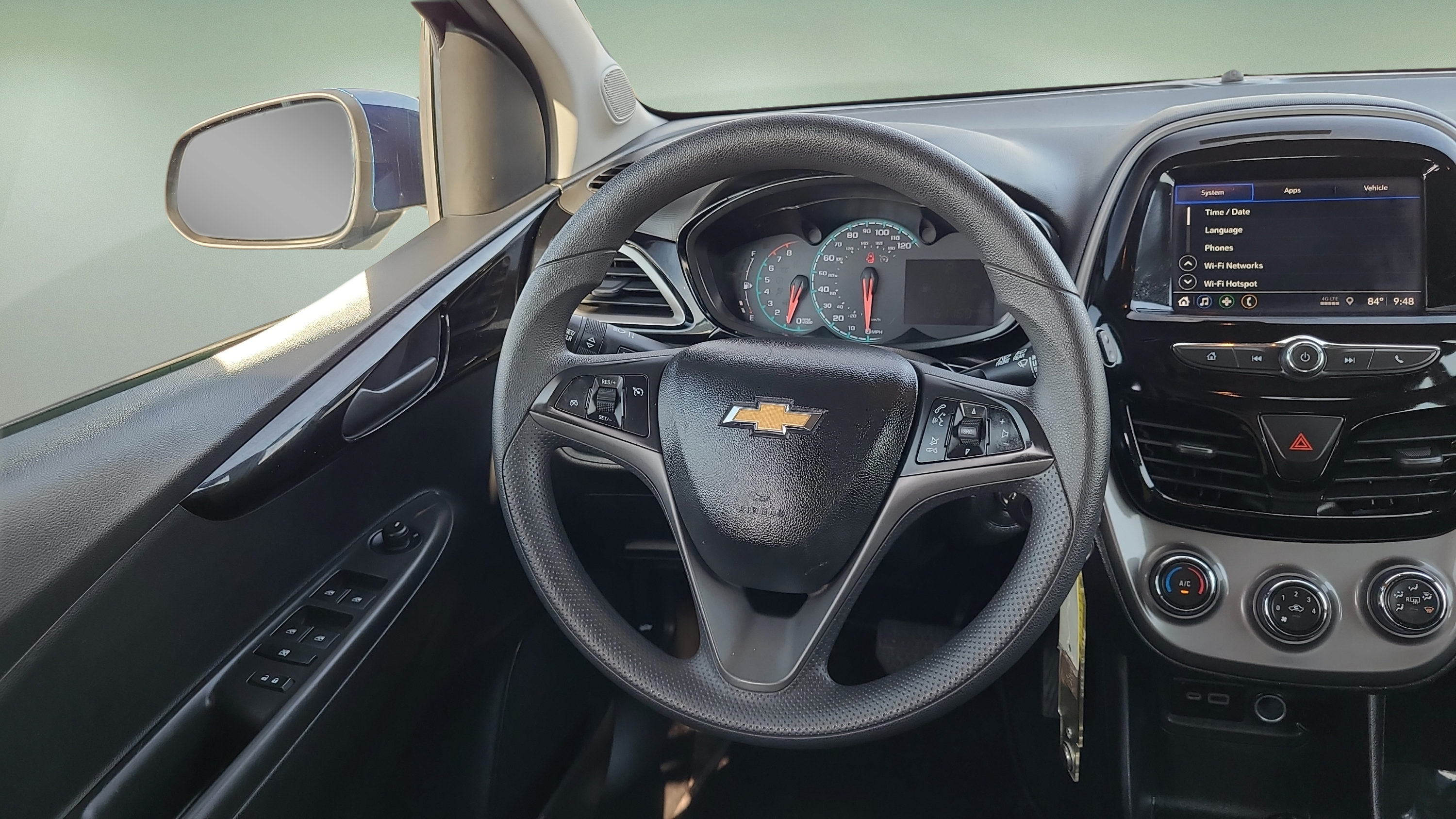 Used 2022 Chevrolet Spark LT FWD image 12