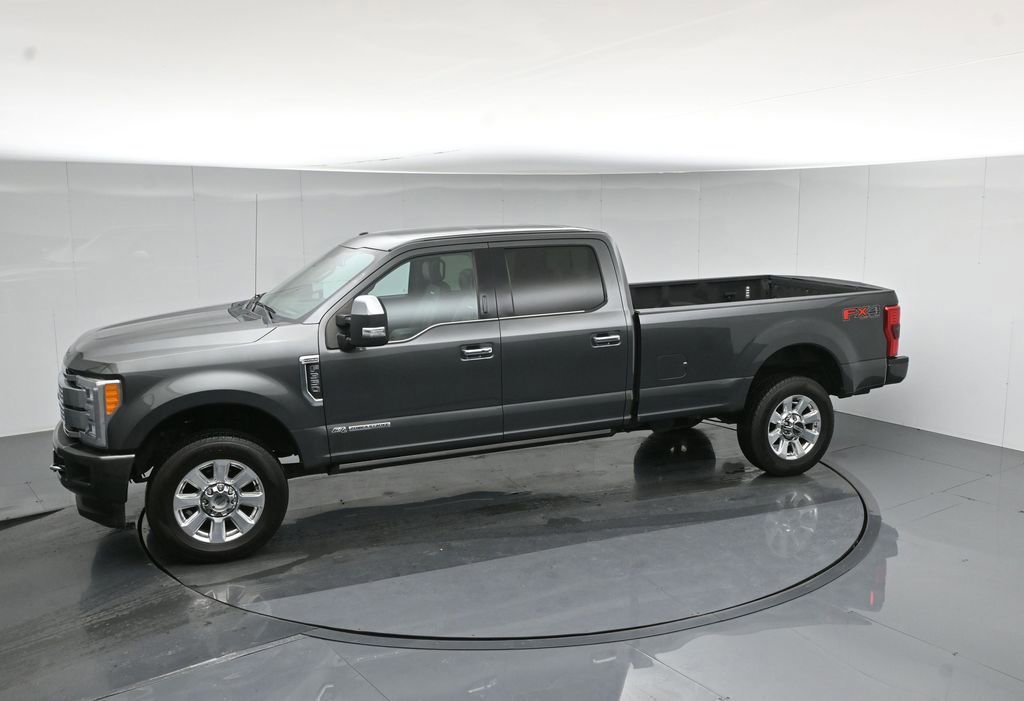 Certified 2018 Ford F350 Platinum w/ Platinum Ultimate Package image 25