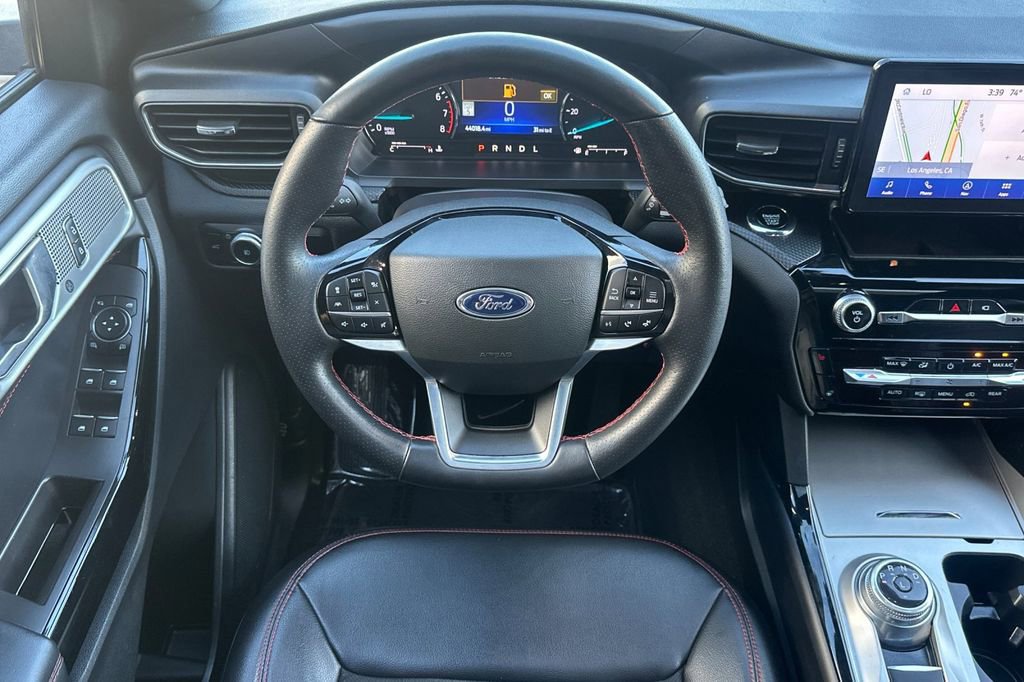 Certified 2023 Ford Explorer ST-Line w/ Class IV Trailer Tow Package image 16