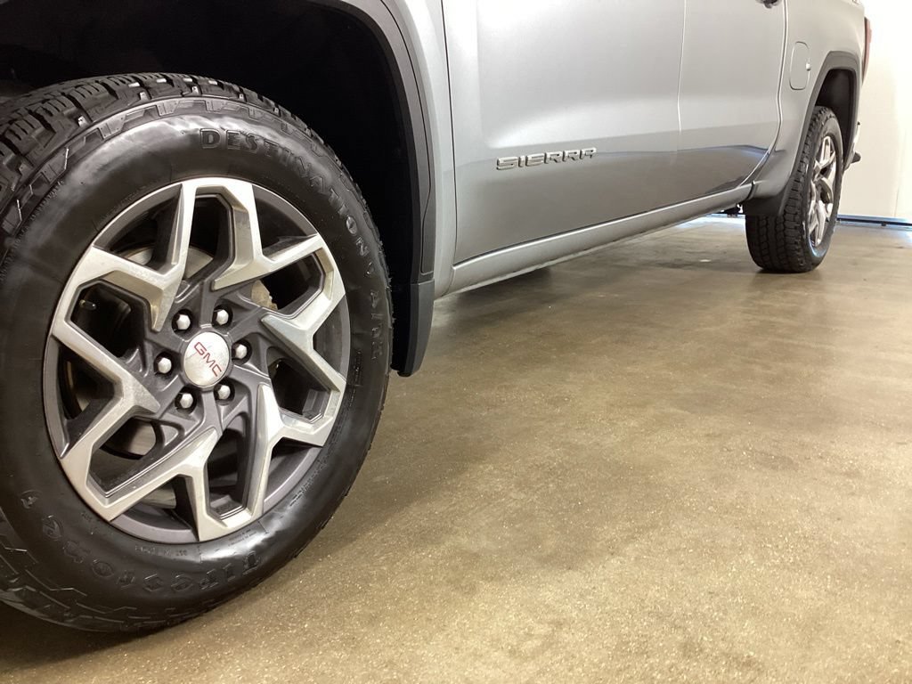 Used 2023 GMC Sierra 1500 SLT w/ SLT Convenience Package AWD/4WD image 2