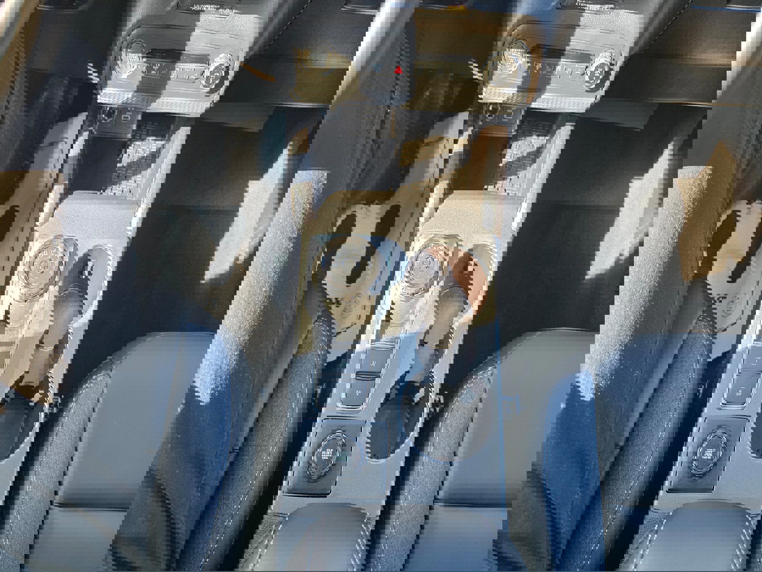 Certified 2025 Ford Bronco Sport Outer Banks w/ Outer Banks Tech Package+ image 14