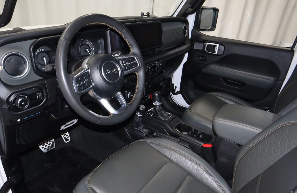 Used 2024 Jeep Wrangler High Altitude image 24