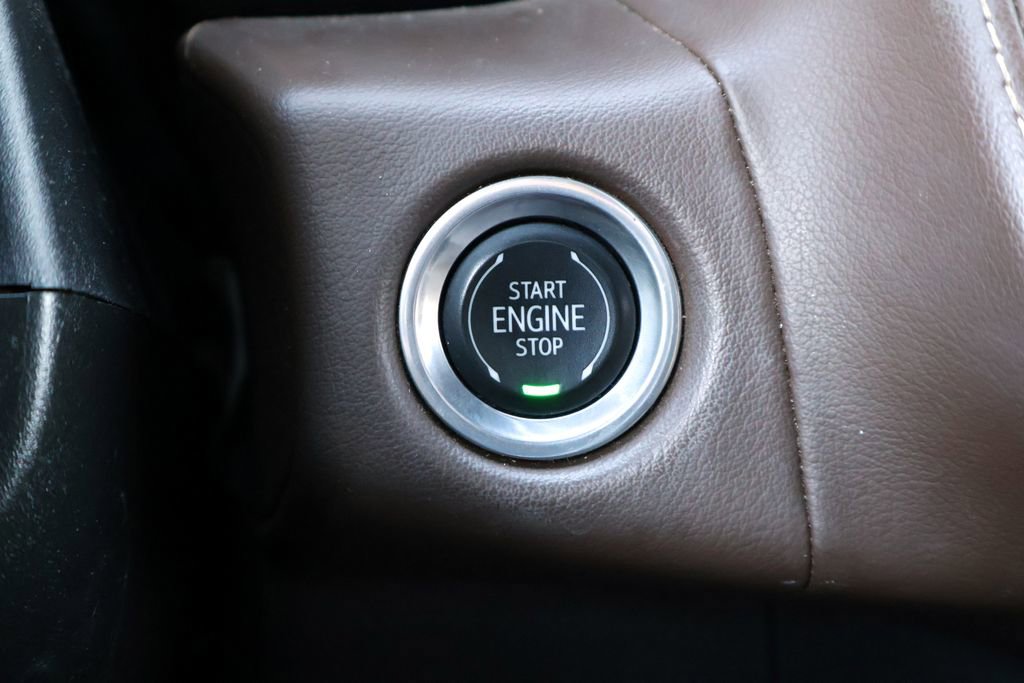 Used 2021 Chevrolet Tahoe High Country image 9