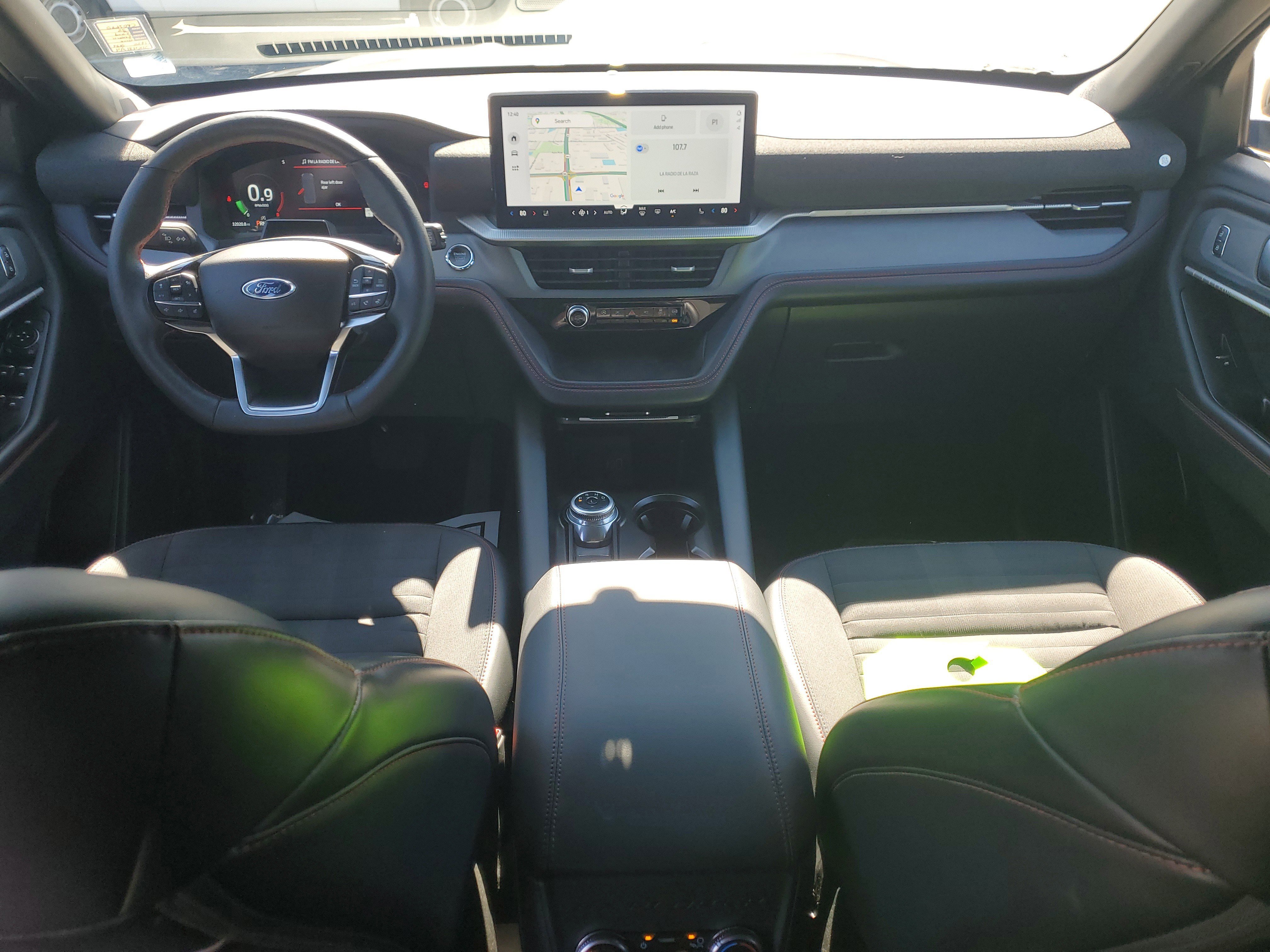 Certified 2025 Ford Explorer ST-Line image 16