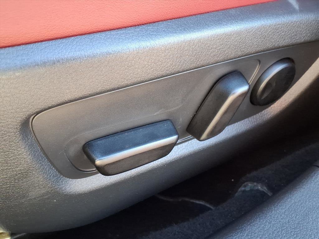 Used 2024 MAZDA CX-30 AWD 2.5 S w/ Preferred Package image 16