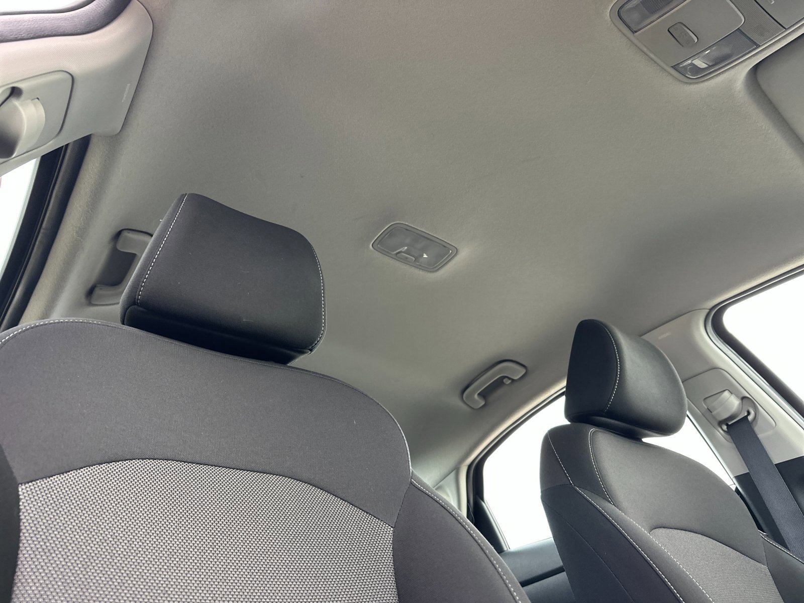 Used 2023 Kia Forte LXS image 15