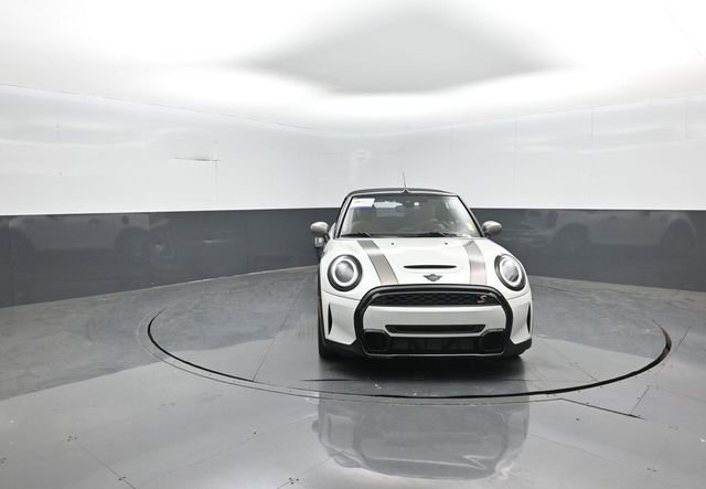 Used 2024 MINI Cooper S FWD image 2