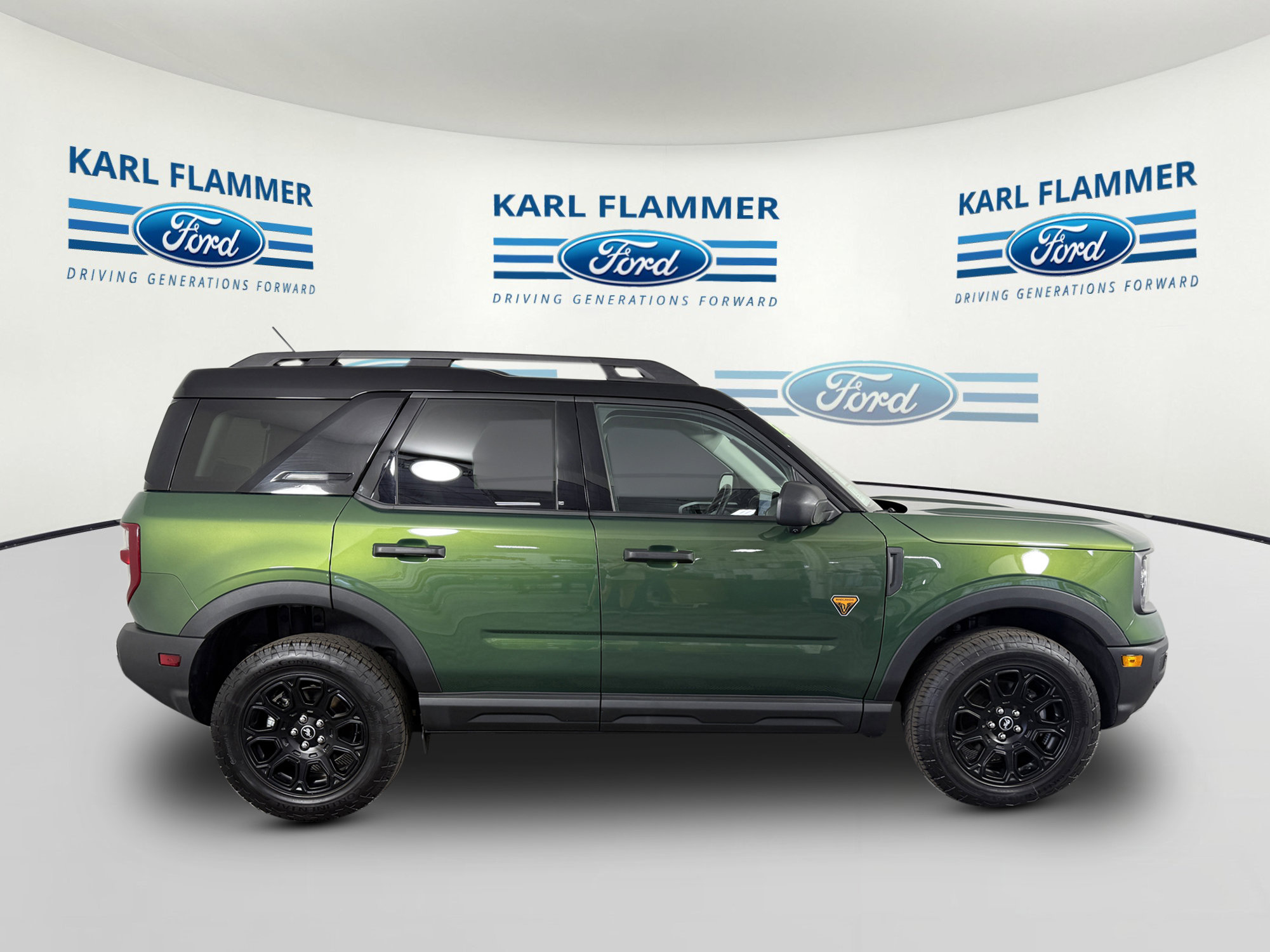 Certified 2025 Ford Bronco Sport Badlands AWD/4WD image 2
