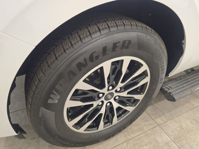 Certified 2025 Ford Expedition Max Platinum image 42