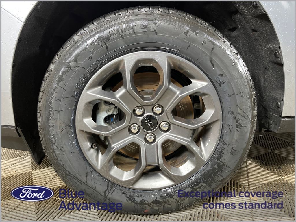 Certified 2024 Ford Maverick XLT image 13