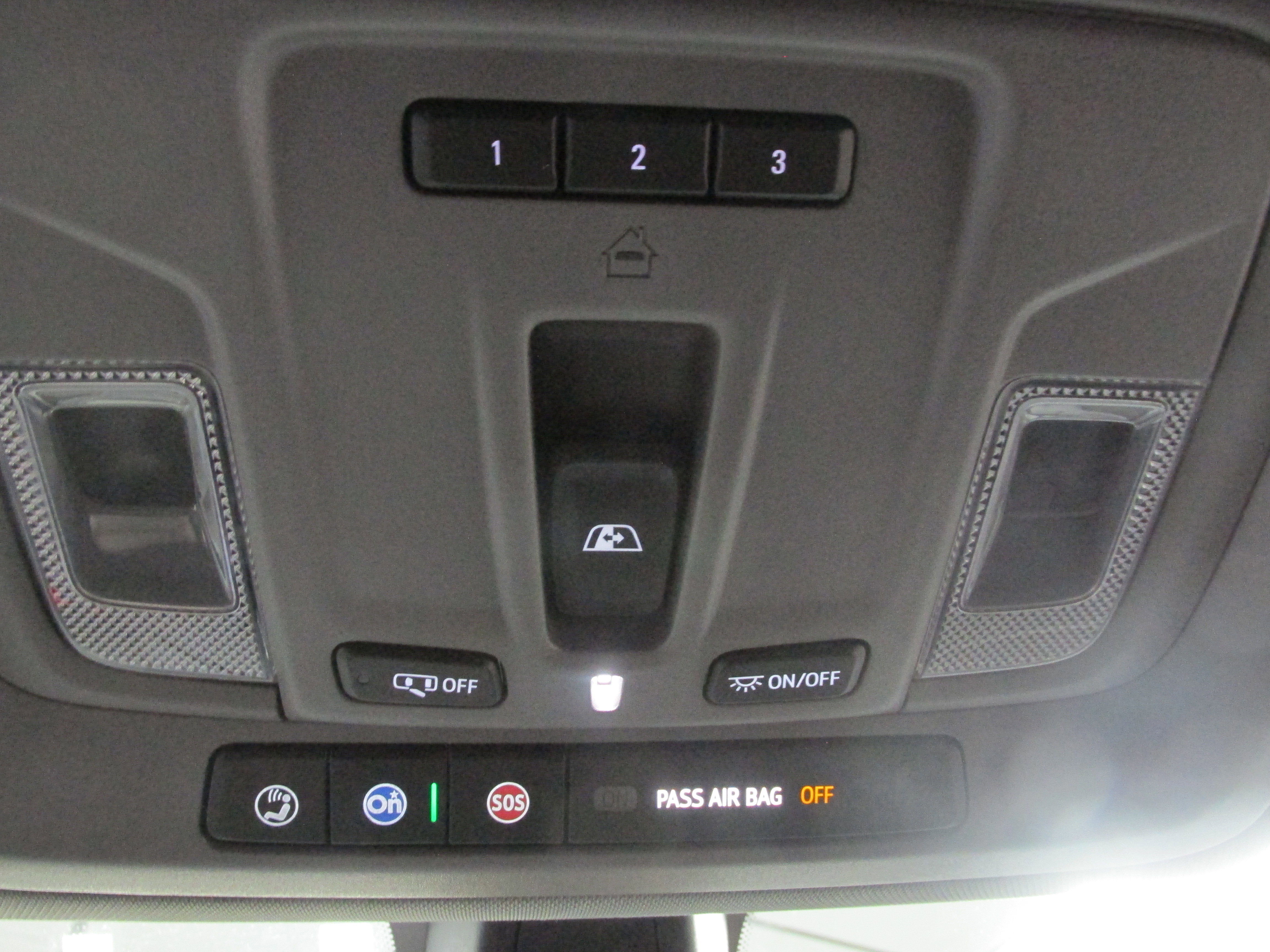 Used 2020 Chevrolet Silverado 1500 RST image 41