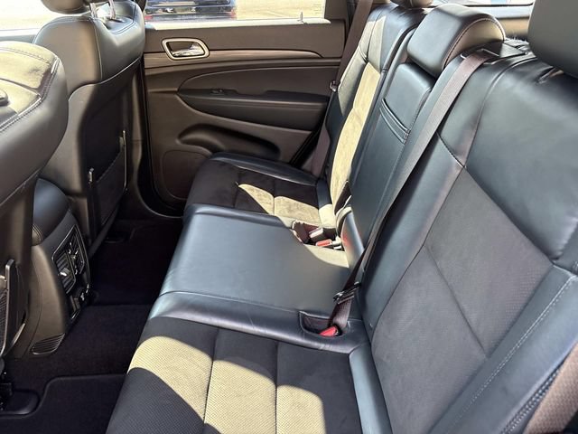 Used 2021 Jeep Grand Cherokee Laredo X RWD image 18