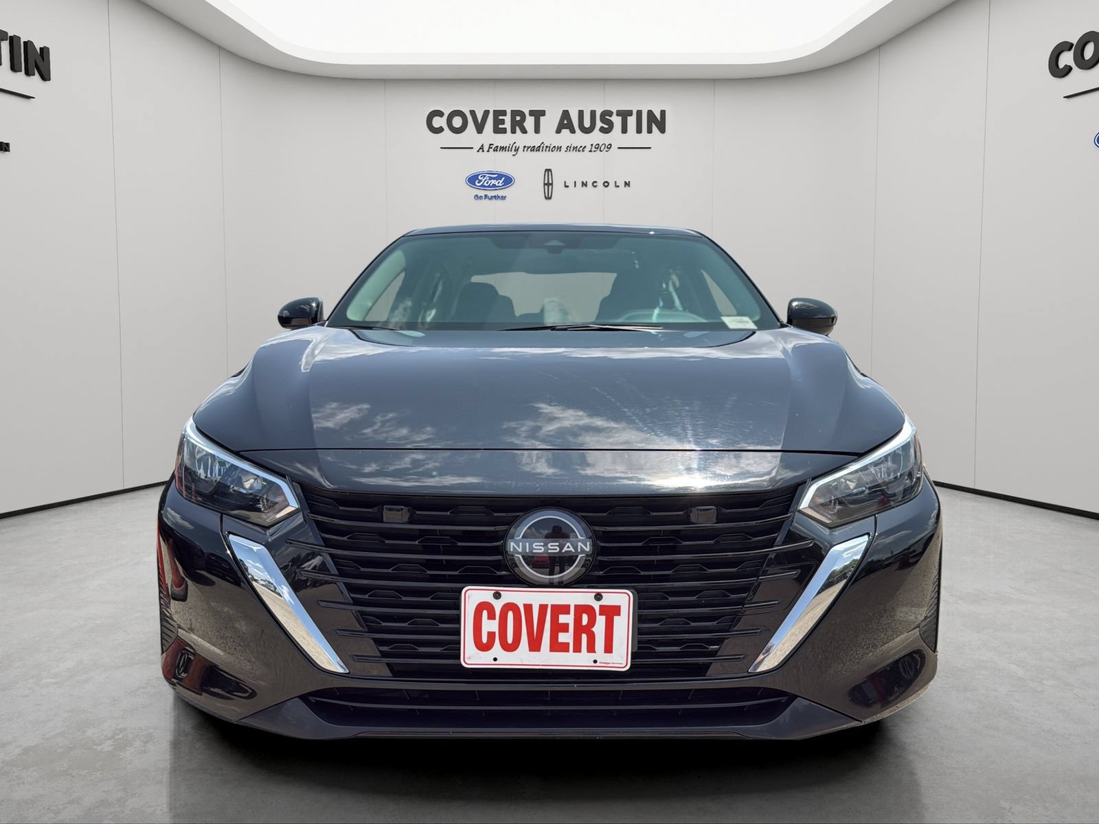 Used 2024 Nissan Sentra SV FWD image 8