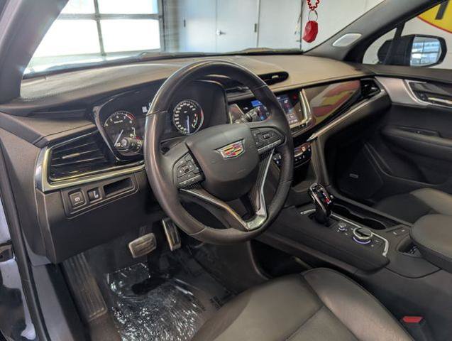 Used 2024 Cadillac XT6 Sport AWD/4WD image 11
