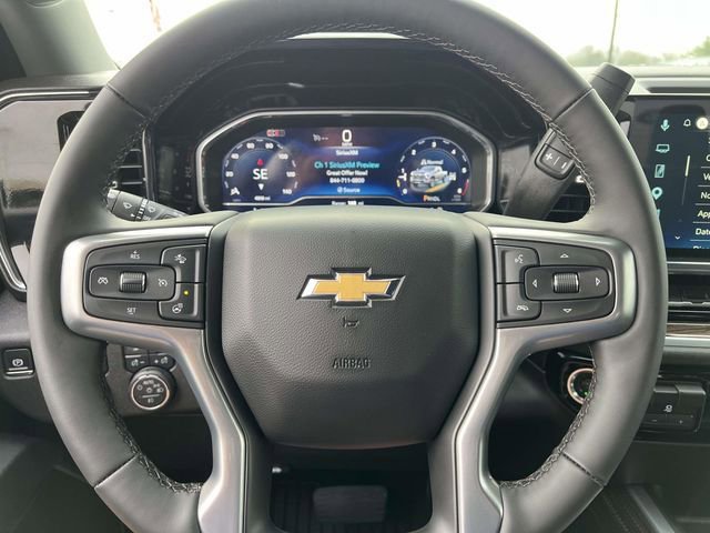 Used 2025 Chevrolet Silverado 2500 LT w/ All Star Edition AWD/4WD image 16