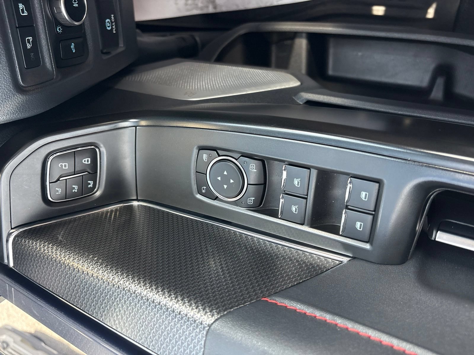 Certified 2024 Ford F150 Raptor AWD/4WD image 24