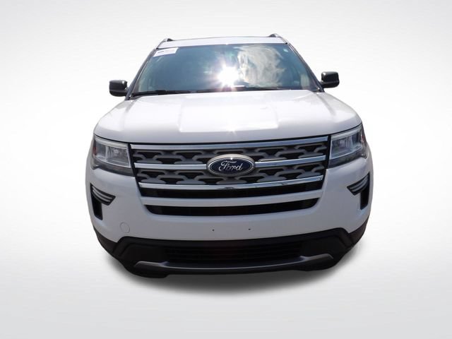 Certified 2018 Ford Explorer XLT AWD/4WD image 2