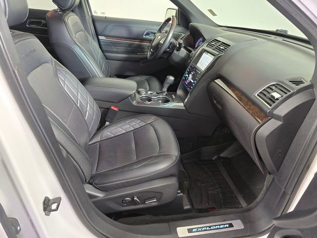 Certified 2017 Ford Explorer Platinum AWD/4WD image 11
