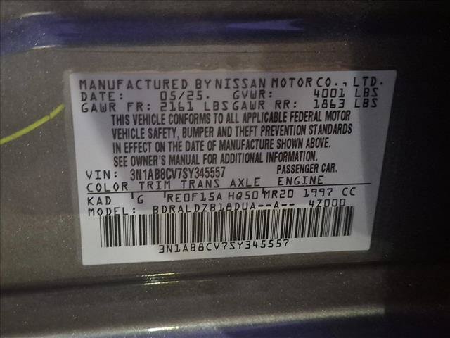 Used 2025 Nissan Sentra SV FWD image 24