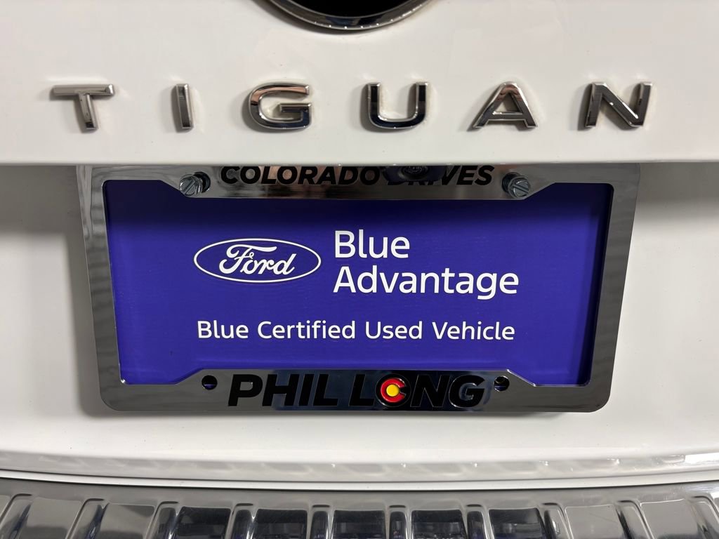 Used 2022 Volkswagen Tiguan SE w/ Panoramic Sunroof Package image 31