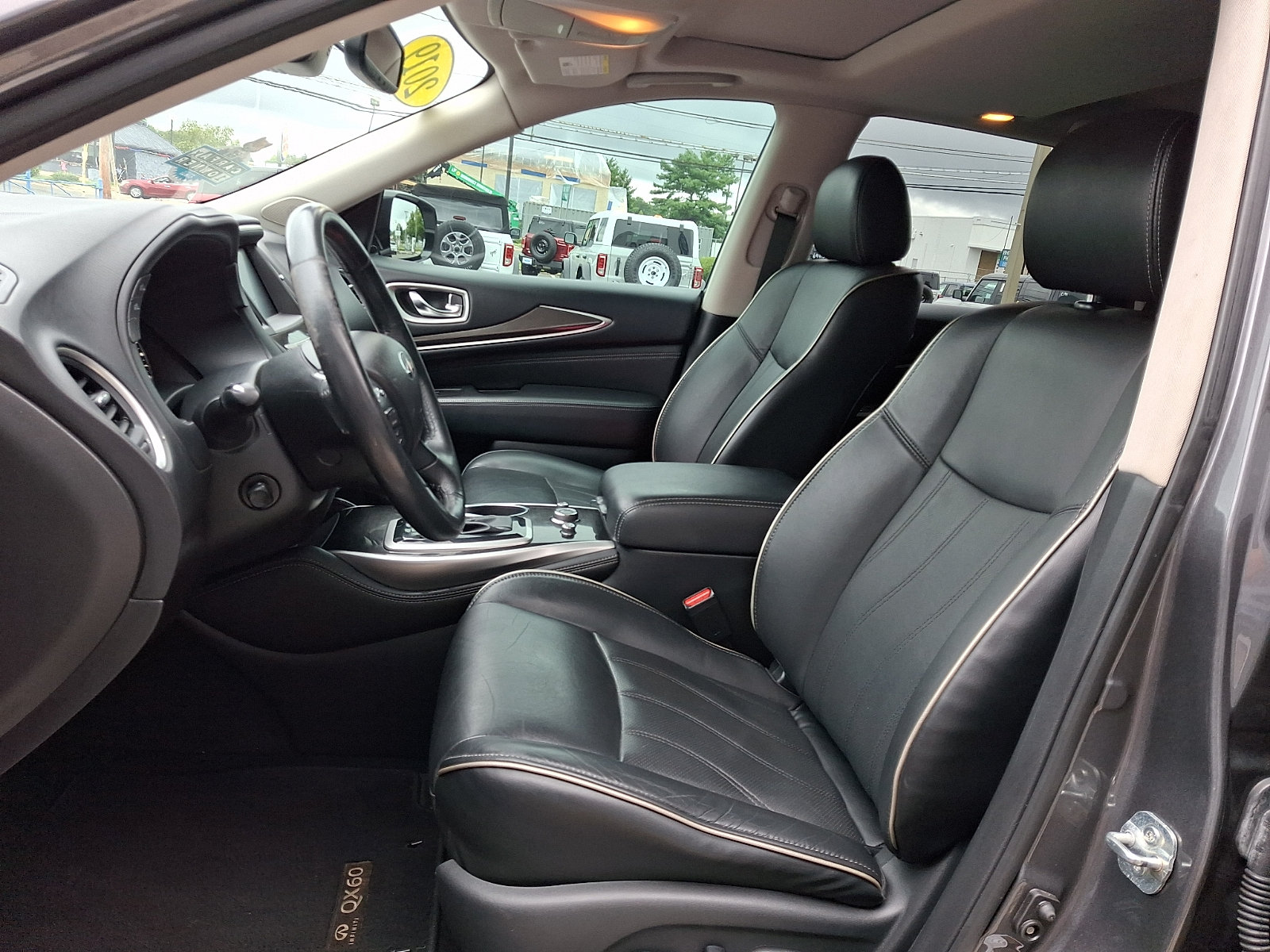 Used 2019 INFINITI QX60 Luxe w/ Essential Package AWD/4WD image 15